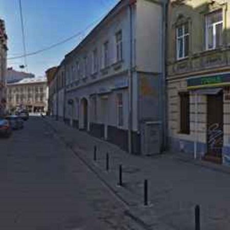 Квартира На Вулиці Наливайка 7 В Центрі Біля Оперного Театру Після Ремонту Lviv Exterior photo